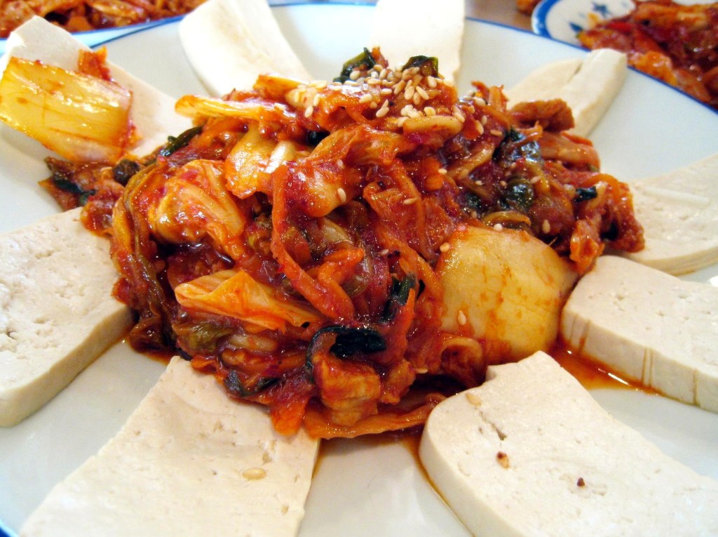 Dubu-kimchi, Korean warm tofu with stir-fried kimchi — makgeolli korean rice