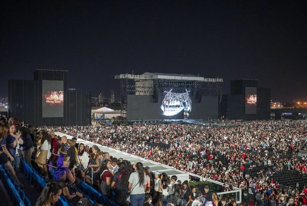 Stadium crowd at a sold-out K-pop concert — stray kids disband