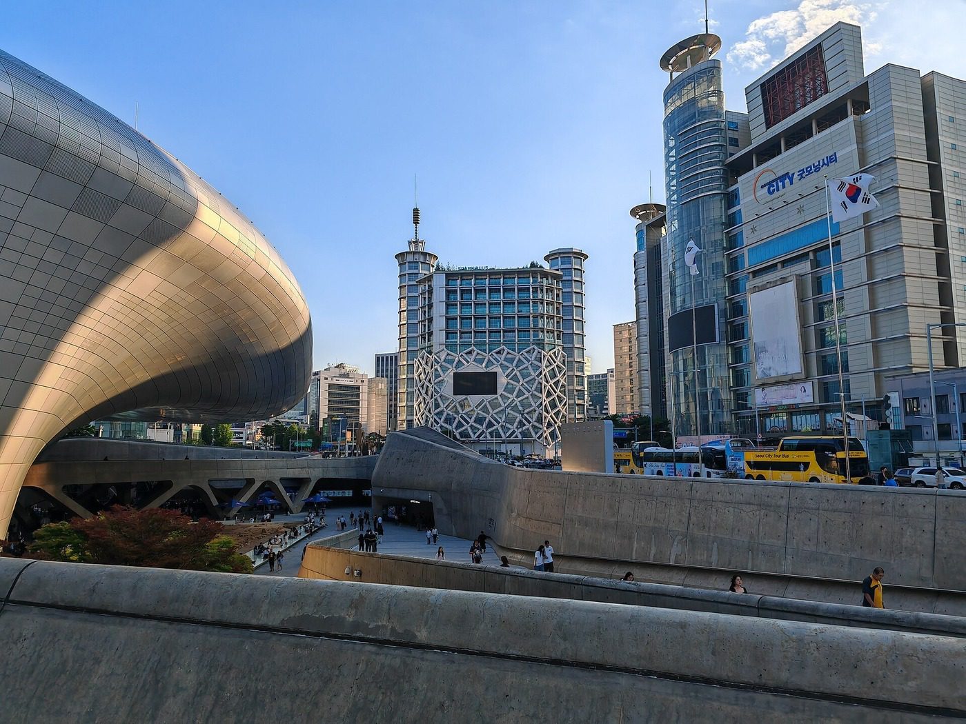 Dongdaemun Design Plaza in Seoul, the venue where a K-pop smoking rumor started in August 2026 — kpop smoking rumors